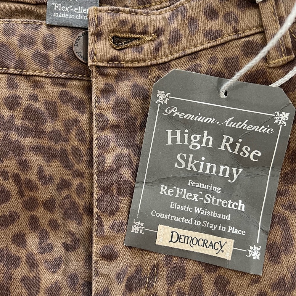 Democracy High Rise Skinny stretch Cheetah Print denim